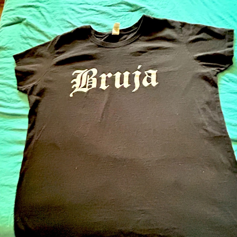 Black 'Bruja' Graphic T-Shirt